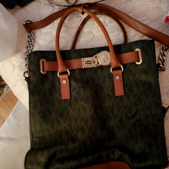 Michael Kors bag - Picture 3 of 4